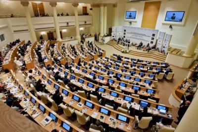 Gürcüstan parlamentinə 3 azərbaycanlı deputat seçildi
