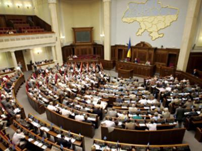 Ukrayna prezidenti administrasiyasının sabiq rəhbəri güllələnib
