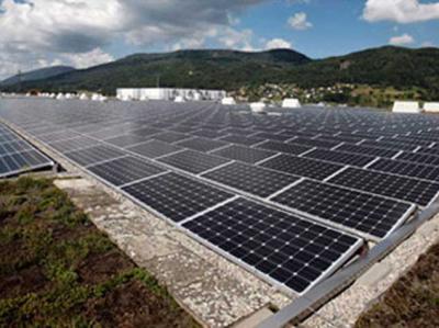 Azərbaycan günəş elektrik stansiyalarının tikintisinə başlayır