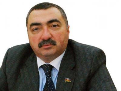 Deputat bank faizlərinin aşağı salınmasını zəruri hesab edir