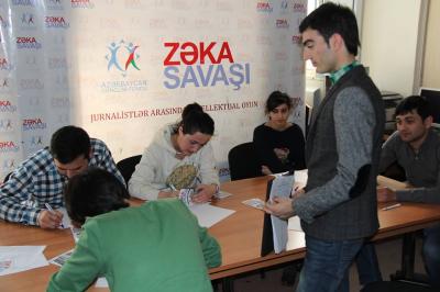 Gənc jurnalistlər arasında "Zəka savaşı" intelektual oyunu keçirilib