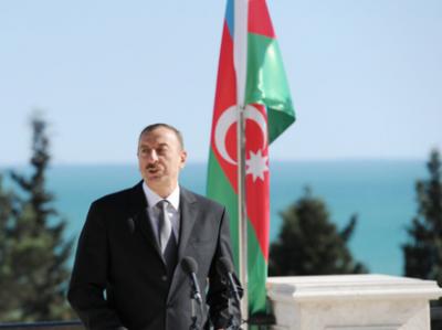 İlham Əliyev: "Həm keçmişin xoş xatirələri, həm də 20 il əvvəl baş verənlər bizi birləşdirir"