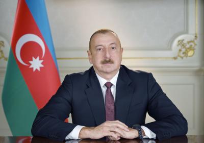 Sinif yoldaşları Prezident İlham Əliyevi təbrik edib