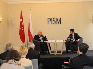 Cəmil Çiçək: “Erməni işğalına ən qısa müddətdə son qoyulmalıdır”