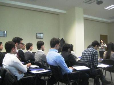 Bəzi tələbələrin auditoriya yükü azaldılacaq