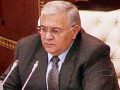 Oqtay Əsədov deputatlara iradını bildirdi: "Səsvermə zamanı hamı iştirak etməlidir"
