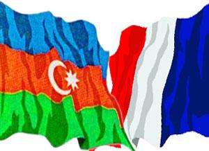Azərbaycan-Fransa biznes forumunda bir neçə sənəd imzalanıb