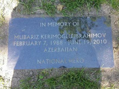 Ottavada Mübariz İbrahimovun xatirə lövhəsinin açılışı olub