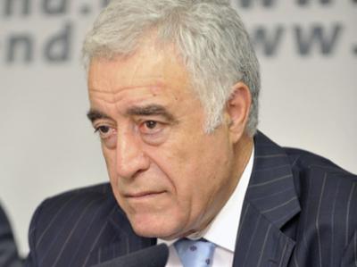 İlyas İsmayılov Prezidentə müraciət edib