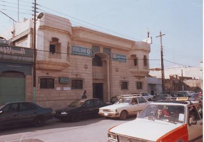 Yaraqlılar Mosul banklarından yarım milyard  götürüb