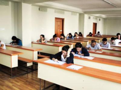 Bu gün növbəti buraxılış imtahanı keçirilir