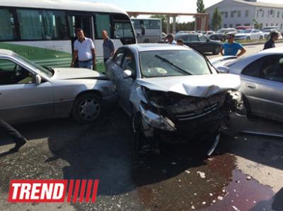 Bakıda zəncirvari qəza, xəsarət alanlar var