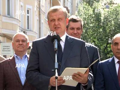 Moskvada Qara Qarayevin xatirə lövhəsinin təntənəli açılışı olub