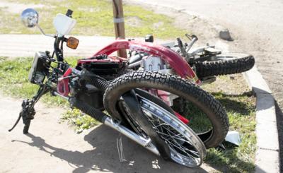 Minik avtomobili ilə motosiklet toqquşub: ölənlər var