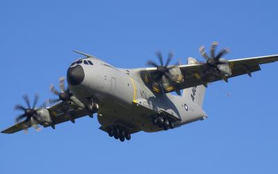 Azərbaycan A-400M hərbi nəqliyyat təyyarəsi almaq istəyir