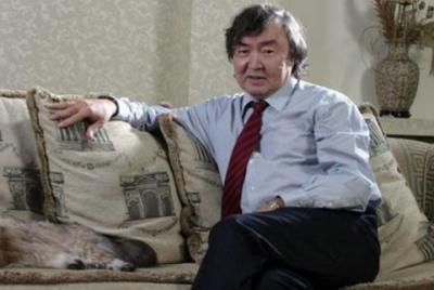 “Mənim amalım dağı alçaltmadan çölü ucaltmaqdır” - Oljas Süleymenov