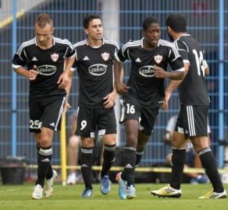 "Qarabağ"dan tarixi uğur