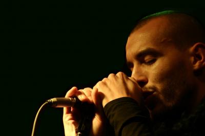Cem Adrian Bakıya gəlir