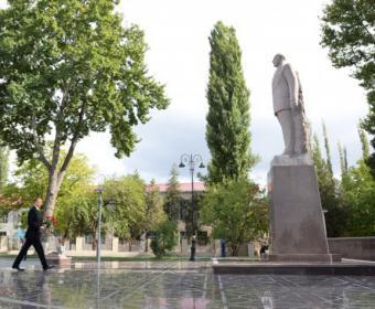 Prezident İsmayıllı və Qəbələ rayonlarına səfər edib