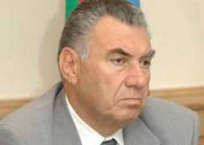 Əli Həsənov partlayış olan bina ilə bağlı açıqlama verdi