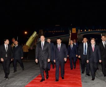 Prezident Tacikistana gedib
