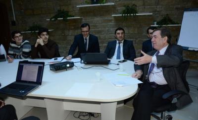 Biznes İnkubatorlar üzrə ekspert İBİ-də master-klass keçib