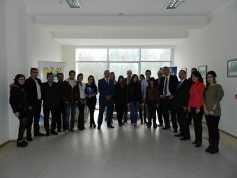 İsrail səfiri Gənclər üçün Təhsil Mərkəzində qonaq olub