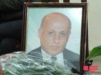 Nazim İsmayılov dəfn olundu