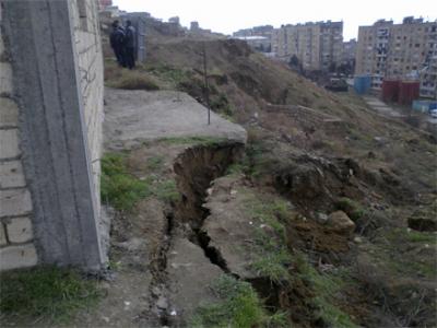 "Sürüşmə zonaları aktivləşməyib”