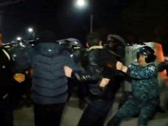 Ermənistanda toqquşmalar: 12 yaralı