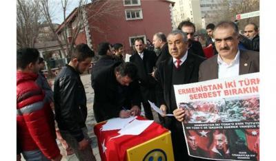 İğdırda Kəlbəcərdə girov götürülmüş azərbaycanlılarla bağlı etiraz aksiyası keçirilib