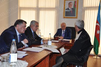 Kəmaləddin Heydərov Füzulidə vətəndaşları qəbul edib