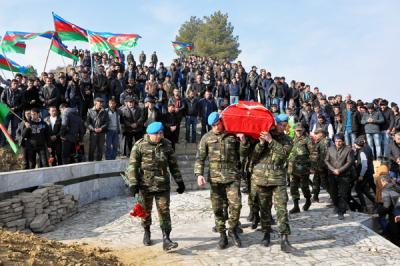 Şəhid əsgər Eşqin Allahverdiyev dəfn olundu