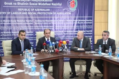 "Manatın devalvasiyası ərzaq məhsullarının qiymətinə təsir etməyib"