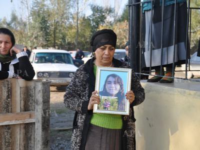 "Qızım intihar etməyib, onu öldürüblər" (FOTO)
