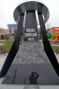 İzmitdə Xocalı abidəsinin tikintisi başa çatıb