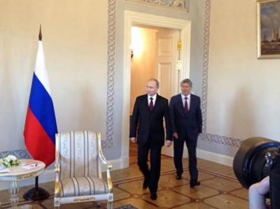Putin səhhəti ilə bağlı söz-söhbətlərə aydınlıq gətirib