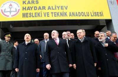 Qarsda Heydər Əliyevin adına liseyin açılış mərasimi keçirilib