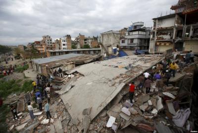 Nepalda həlak olanların sayı 2350-ə çatıb