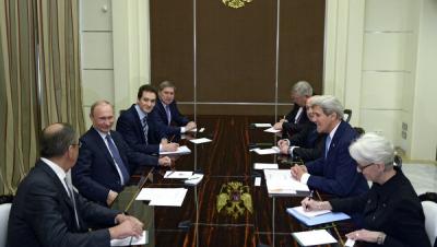 Putin Kerri ilə Ukraynadakı vəziyyəti müzakirə edib