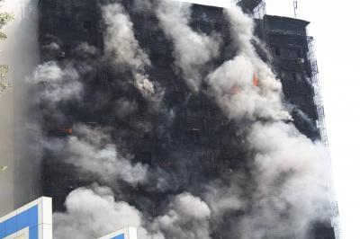 Yanğında ölənlərin sayı artır: 16 ölü, 50 yaralı - Yenilənib