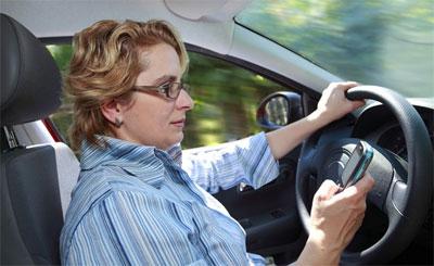 ABŞ-da hər dördüncü yol qəzasına mobil telefon səbəb olur
