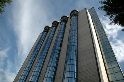 Özbəkistan Mərkəzi Bankı xarici valyutanın mübadiləsini dayandırıb