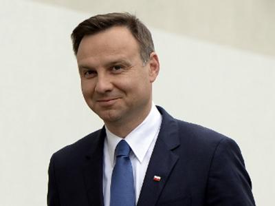 Polşada keçirilən prezident seçkilərində Anjey Duda qalib gəlib