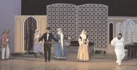 Naxçıvanda xalq teatrlarının festivalı başlanıb