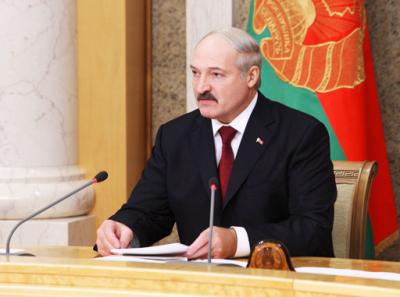 Lukaşenko yenə prezident olmaq istəyir