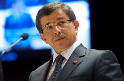 Davudoğlu yenidən AKP sədri seçilib