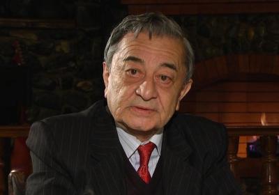 Tanınmış diktor vəfat etdi