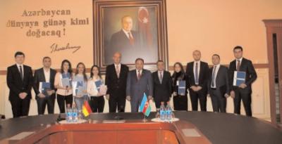 Bakı Dövlət Universitetinin məzunlarına ikili diplomlar təqdim edilib