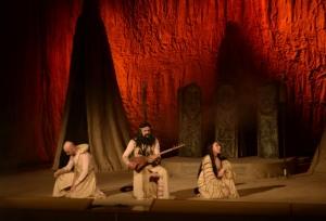 Dram Teatrı “İlahi oyun” tamaşası ilə Minskdə çıxış edəcək